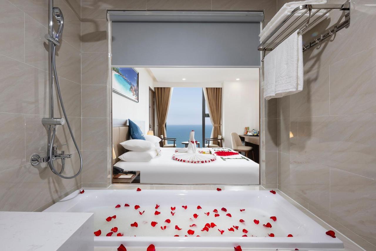 Hotel Miracle Luxury Nha Trang Exterior foto